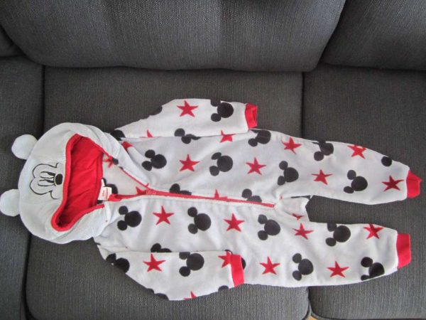Combinaison chaude à capuche Mickey (2 ans, 92 cm)