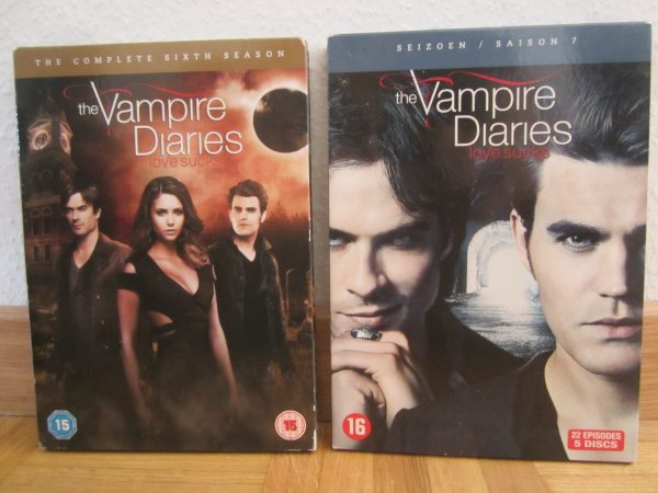 Lot de 2 coffrets The Vampire Diaries, Love sucks - saisons 6 & 7